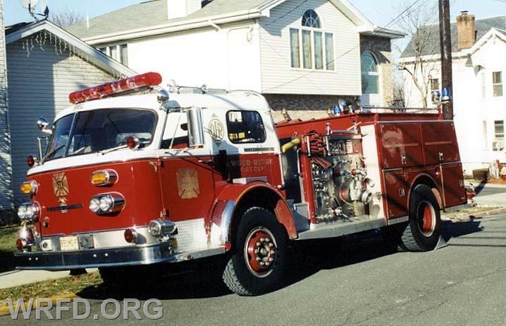 Engine 902 - 1972 American LaFrance
1250 / 500